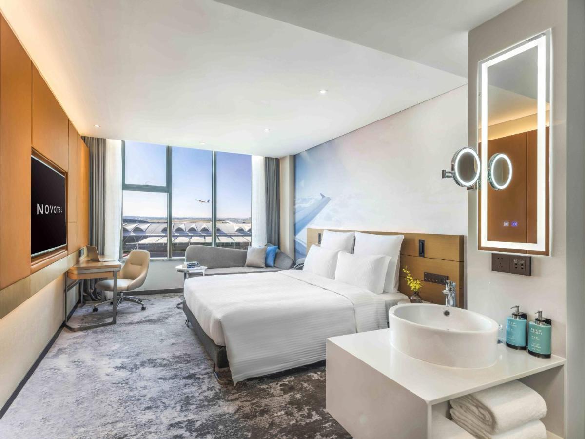 Novotel Guangzhou Baiyun Airport - Canton Fair Free Shuttle Bus & Official Registration Agency Экстерьер фото